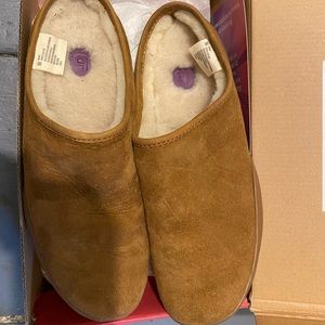 Bionica fur clogs